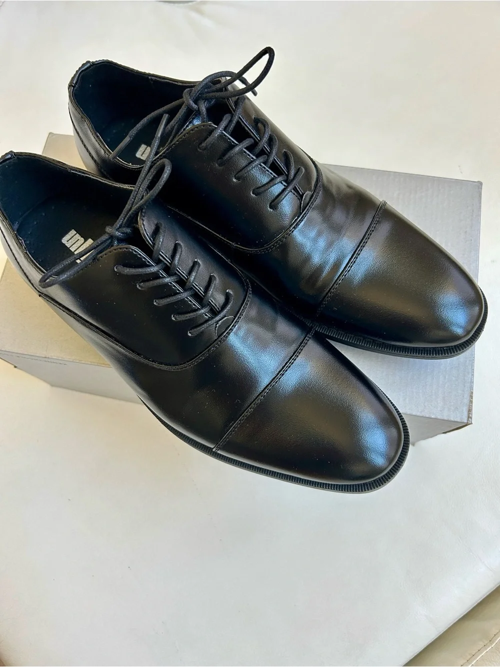 KENNETH COLE Unlisted Half Time Men's Cap Toe Oxford Black 7.5 US